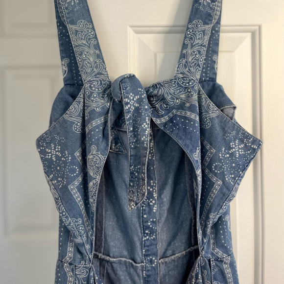SOLD BENJAMIN BITTEN Chambray Denim Paisley Print Tie Back Button Front Romper - Picture 12 of 16